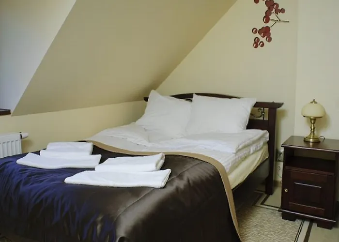 Czocha Palace&czocha - Or Czocha Leśna